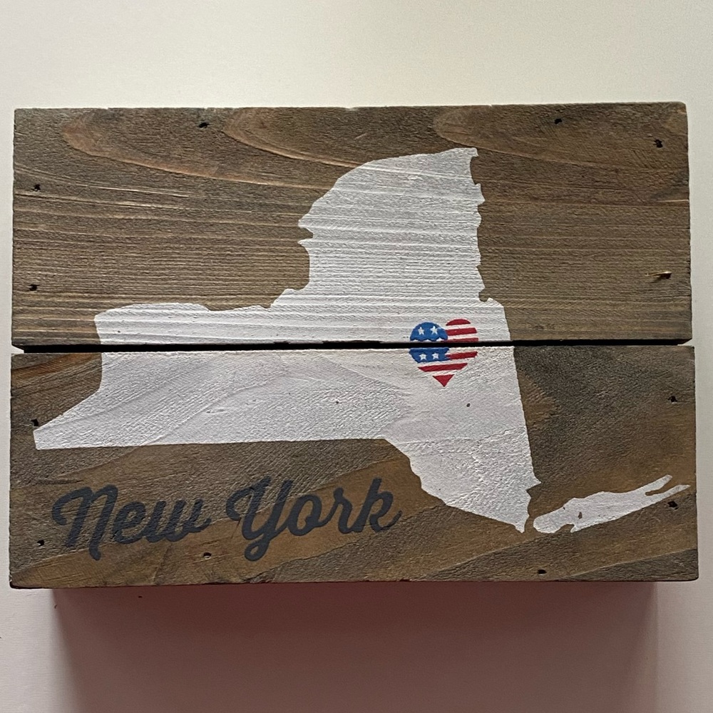New York home decor wooden sign accent - Picture 1 of 8